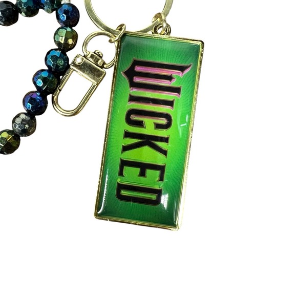 Wicked Elphaba Defy Keychain Green Solid Purse Charm Keychain Bracelet - Picture 3 of 4